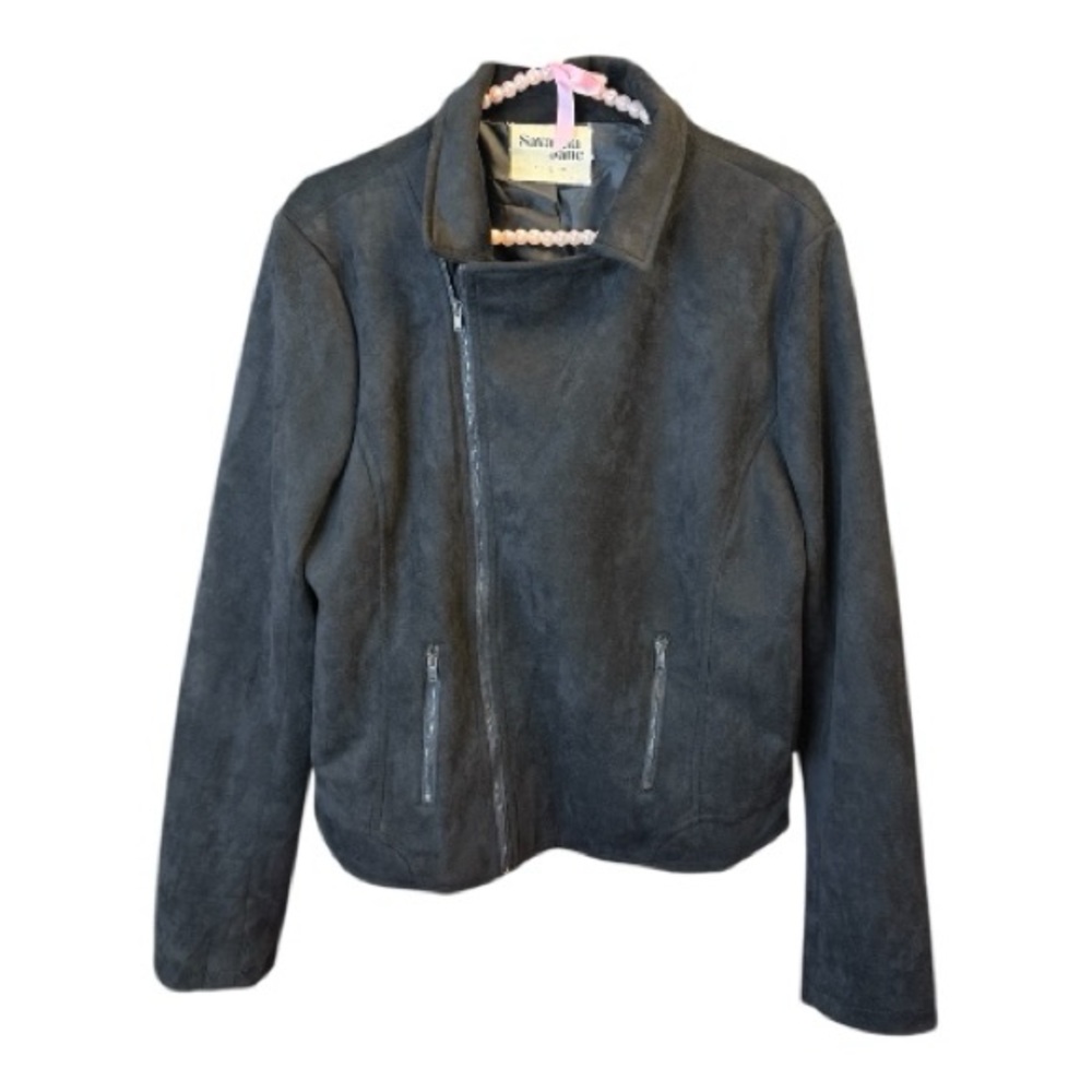 Savanna Jane Faux‎ Suede Moto Jacket Black w/ Embroidered Floral Lips NWOT Large - Picture 2 of 8